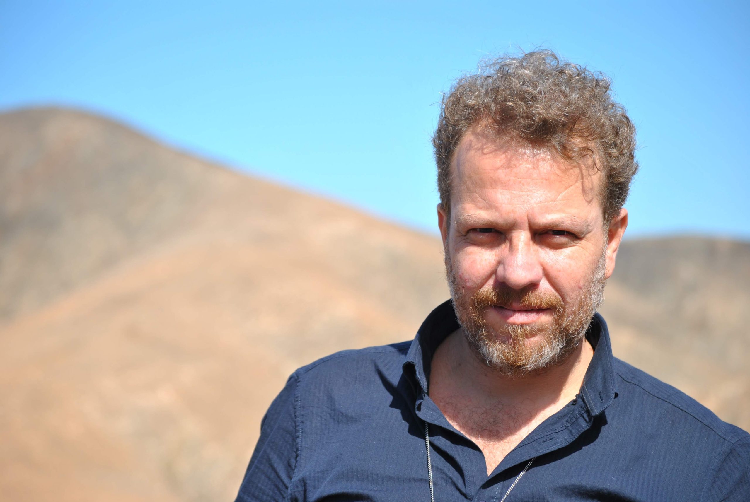 <strong>Jorge Santana repasa su camino musical</strong> post thumbnail image