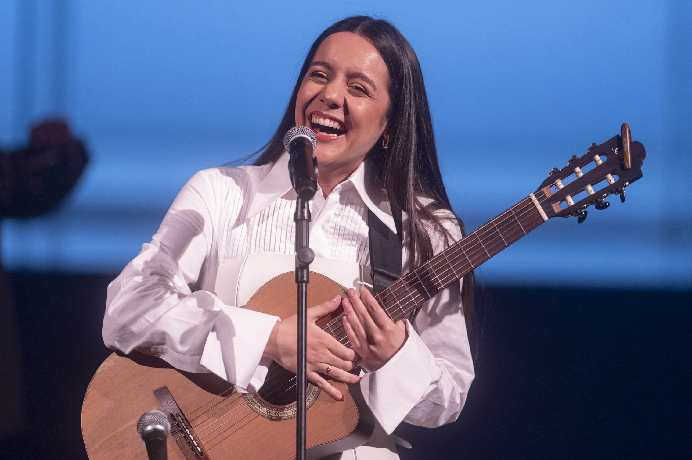 Valeria Castro inicia su gira despedida en el Auditorio Alfredo Kraus post thumbnail image